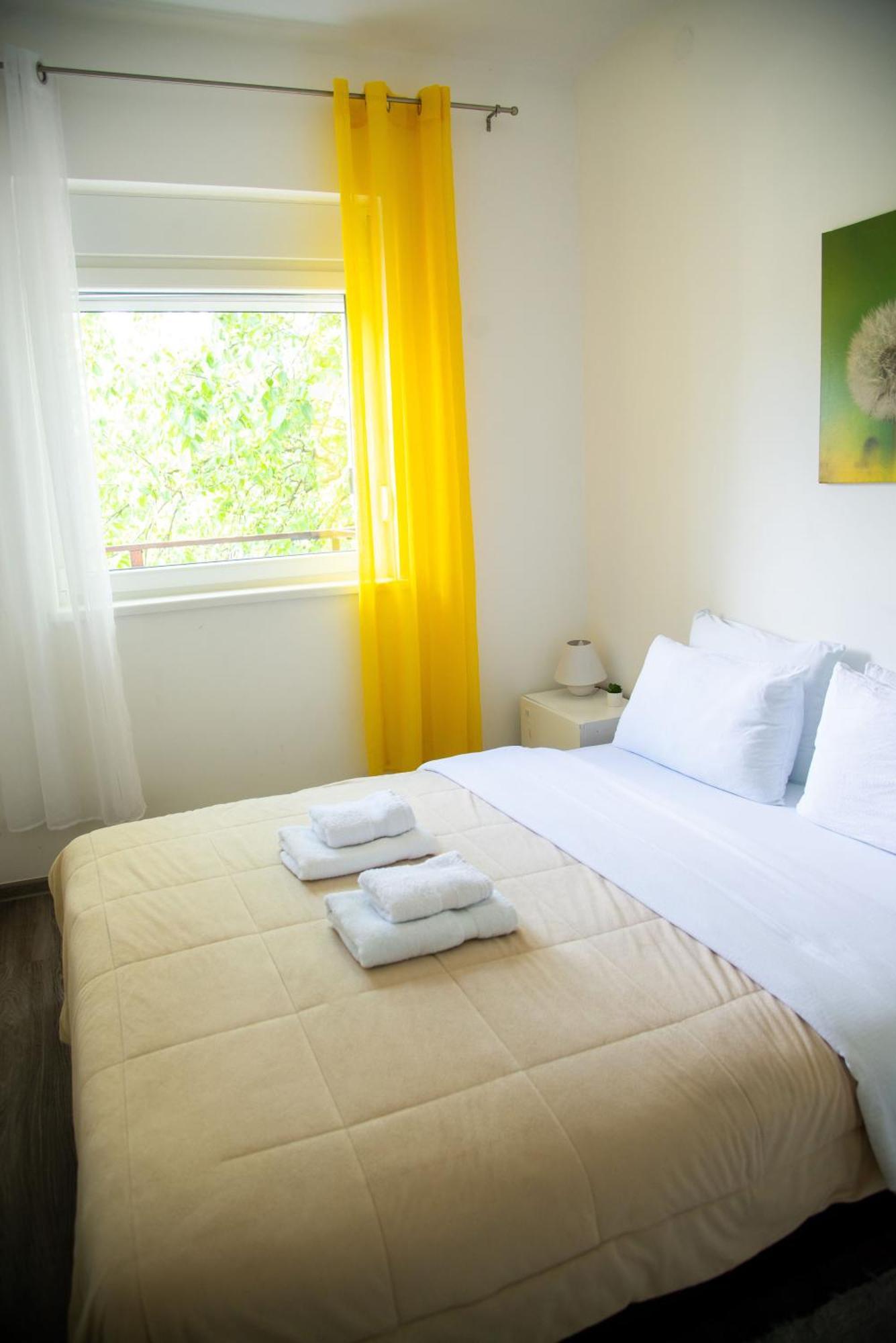 Apartmani Maslacak Vrdnik Esterno foto