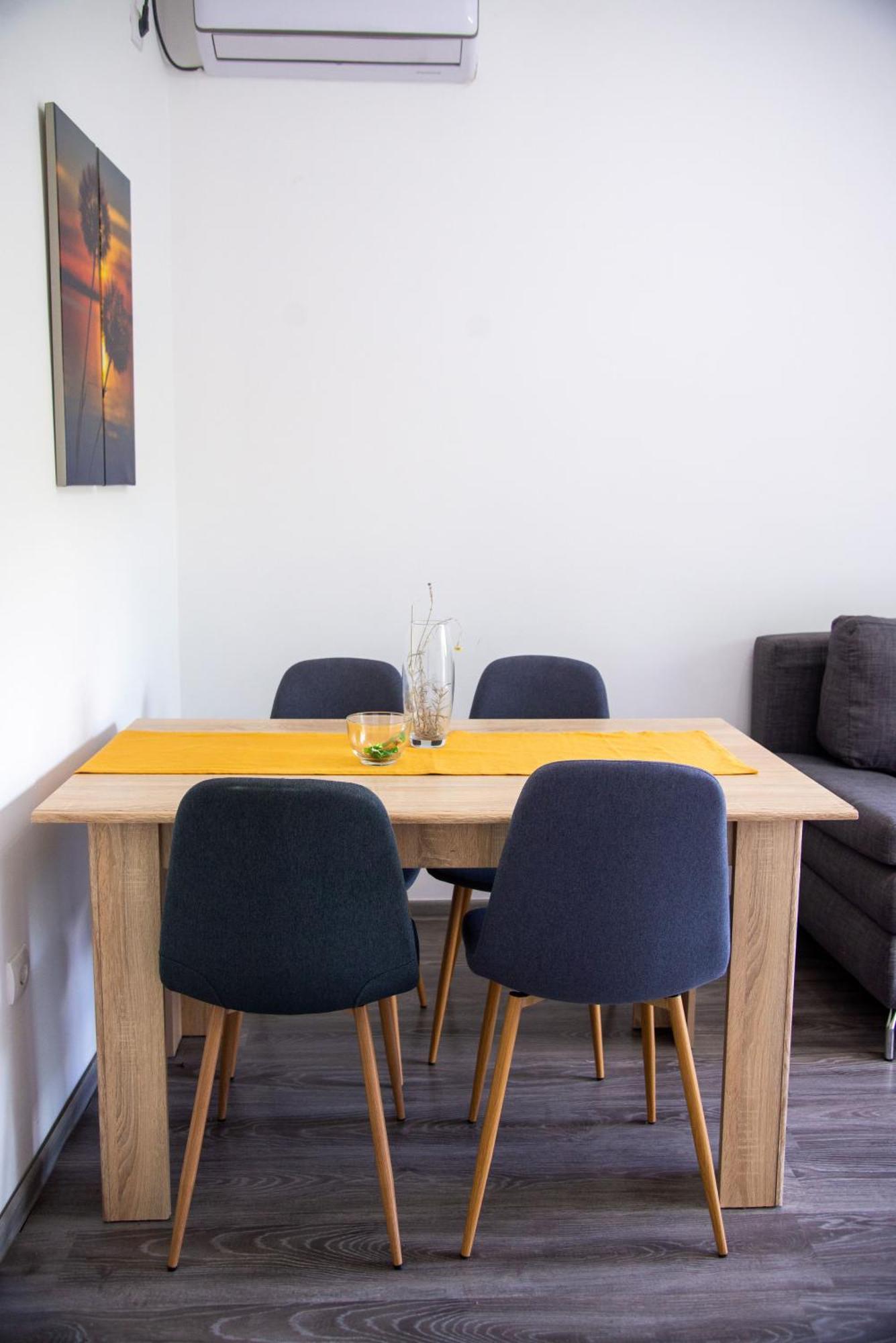 Apartmani Maslacak Vrdnik Esterno foto