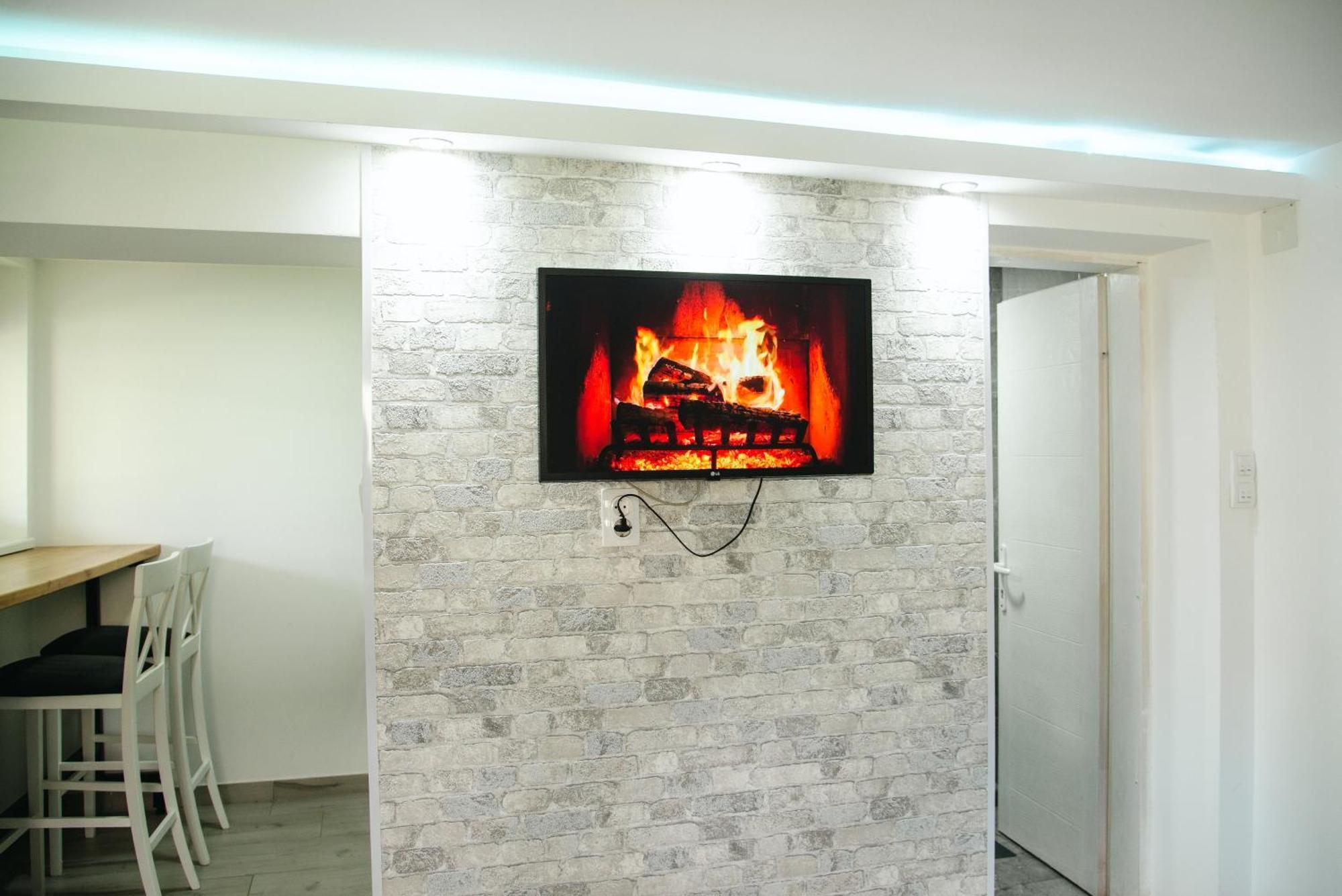 Apartmani Maslacak Vrdnik Esterno foto
