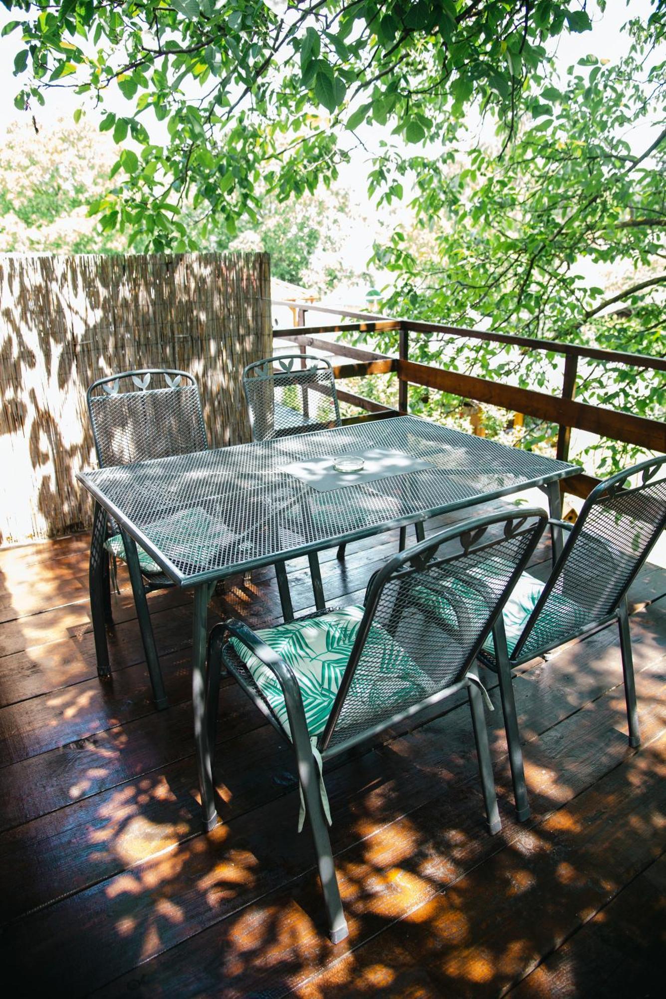 Apartmani Maslacak Vrdnik Esterno foto